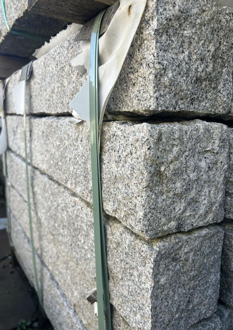 Palisaden aus Granit | allseits gespalten - M2Granit