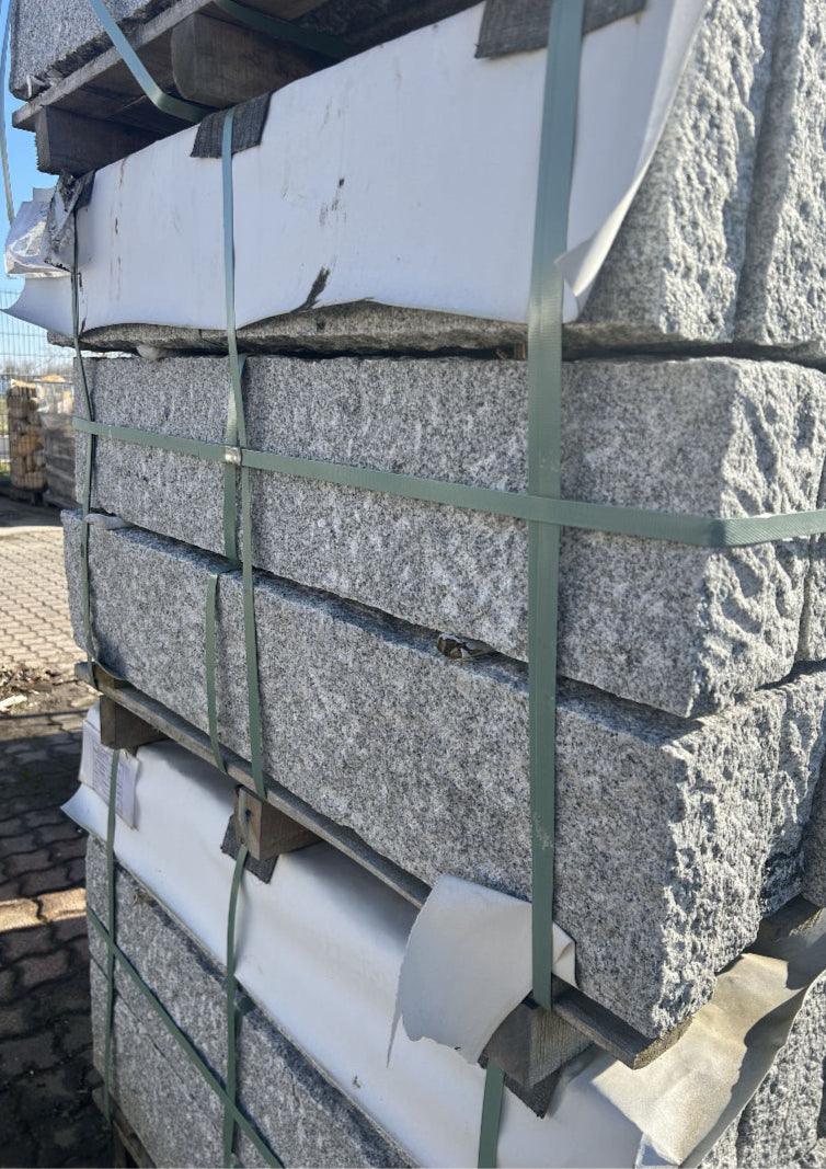 Randsteine aus Granit | allseits gestockt - M2Granit