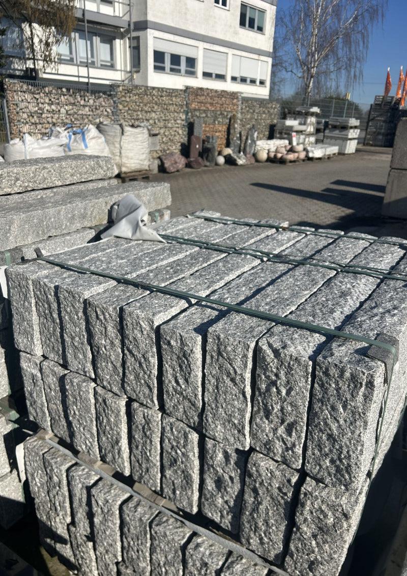 Randsteine aus Granit | allseits gestockt - M2Granit