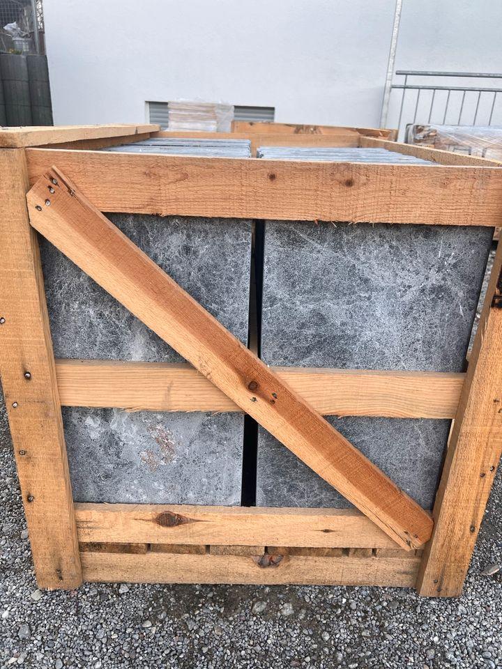 Poolplatten aus Kalkstein/Dolomit | 61x30,5x3 | Bullnose - M2Granit