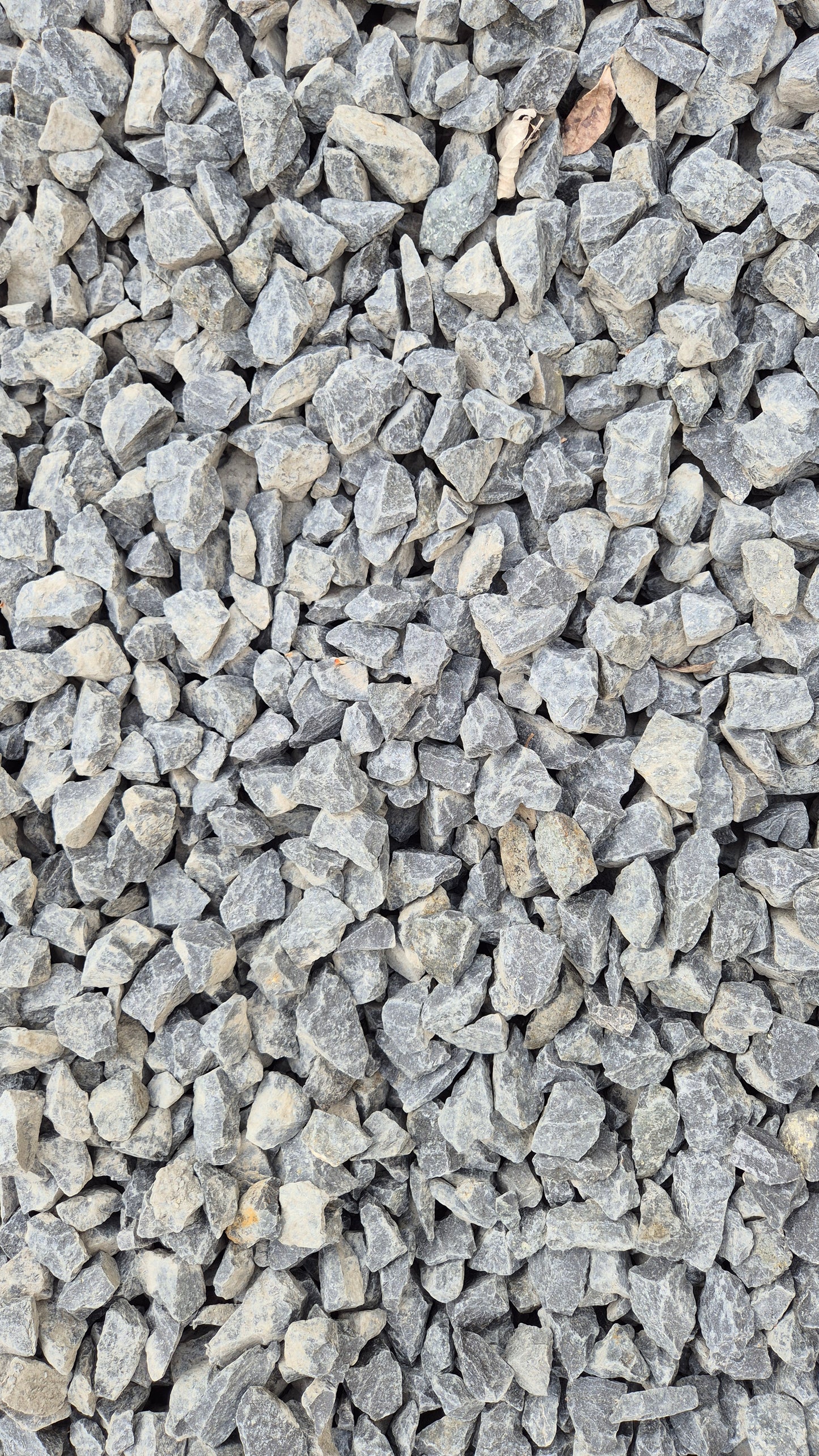 Basaltsplitt | 16mm - 32mm | schwarz - M2Granit