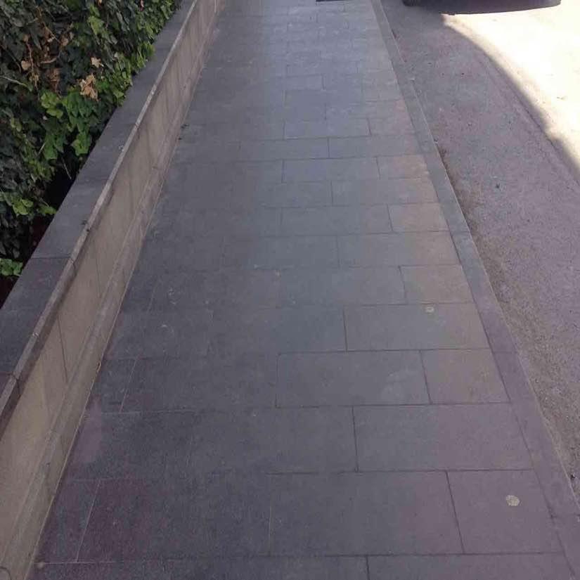 Terrassenplatten aus Basalt | 3x60x60 | allseits gesägt - M2Granit