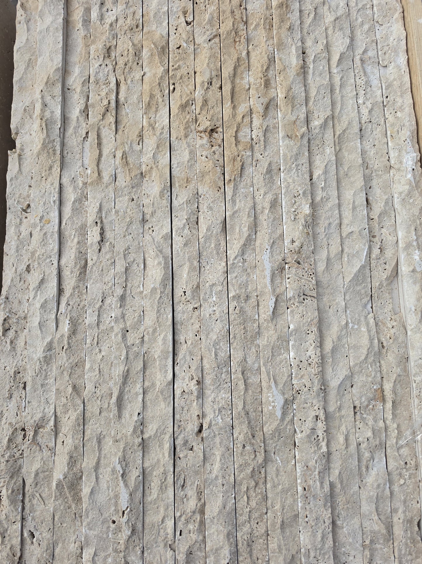 Abdeckplatte-travertin-m2granit