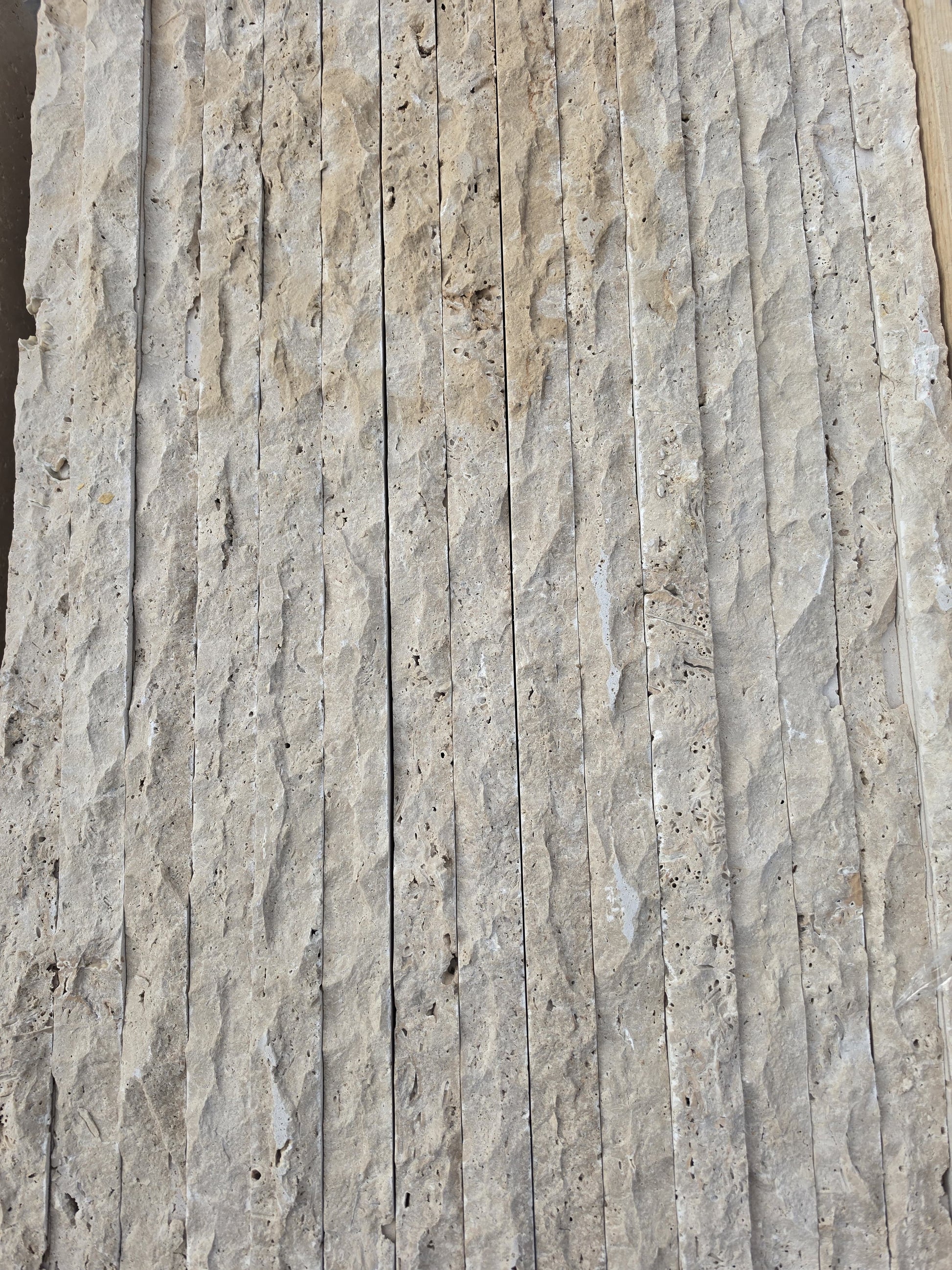 Abdeckplatte-travertin-m2granit