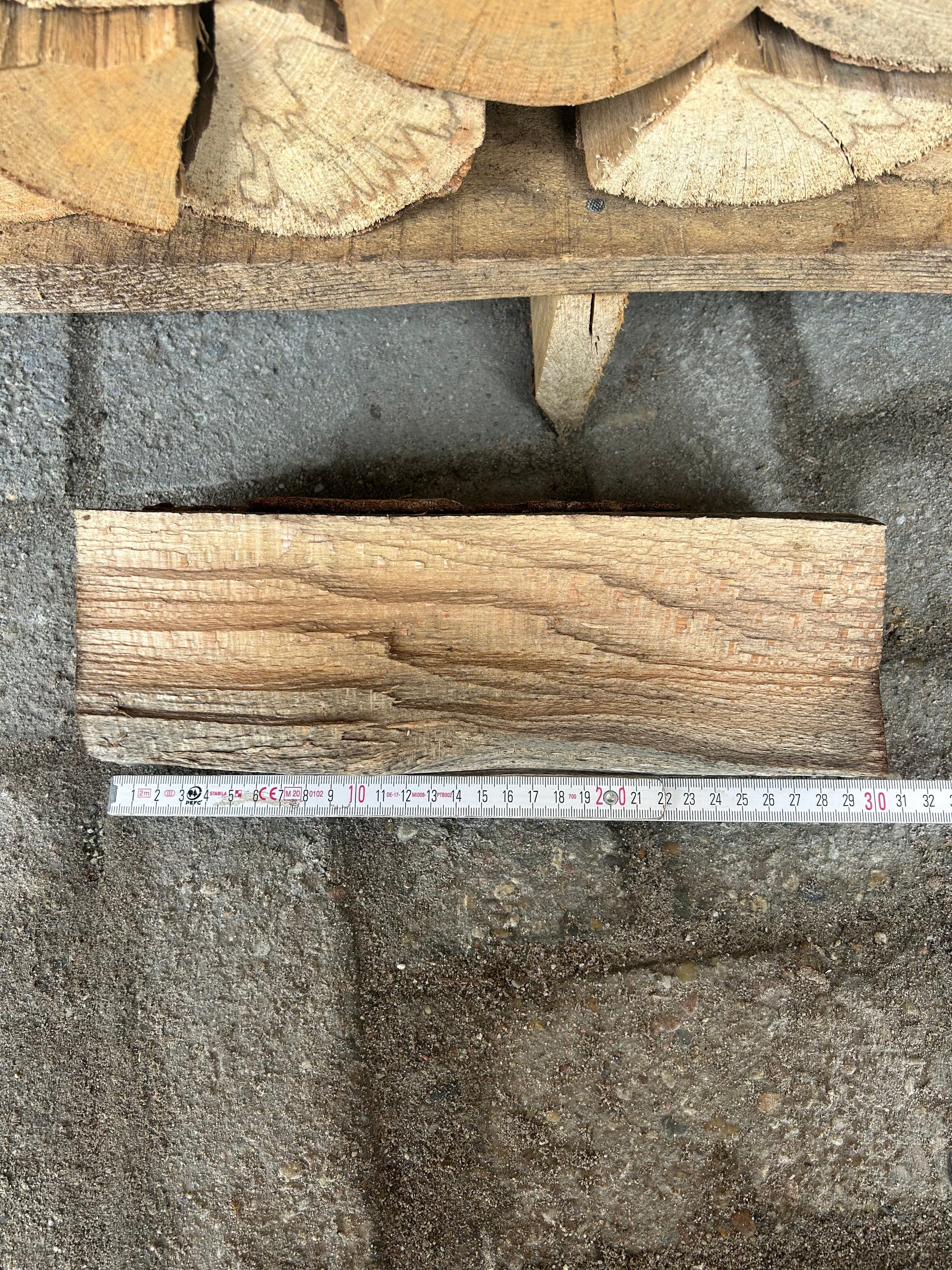 Brennholz-Kaminholz-Buche-maße