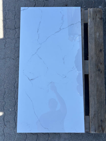 Feinsteinzeug-Fliese-Calacatta-Grigio-Marmor-Optik-glänzend-60x120cm-m2granit