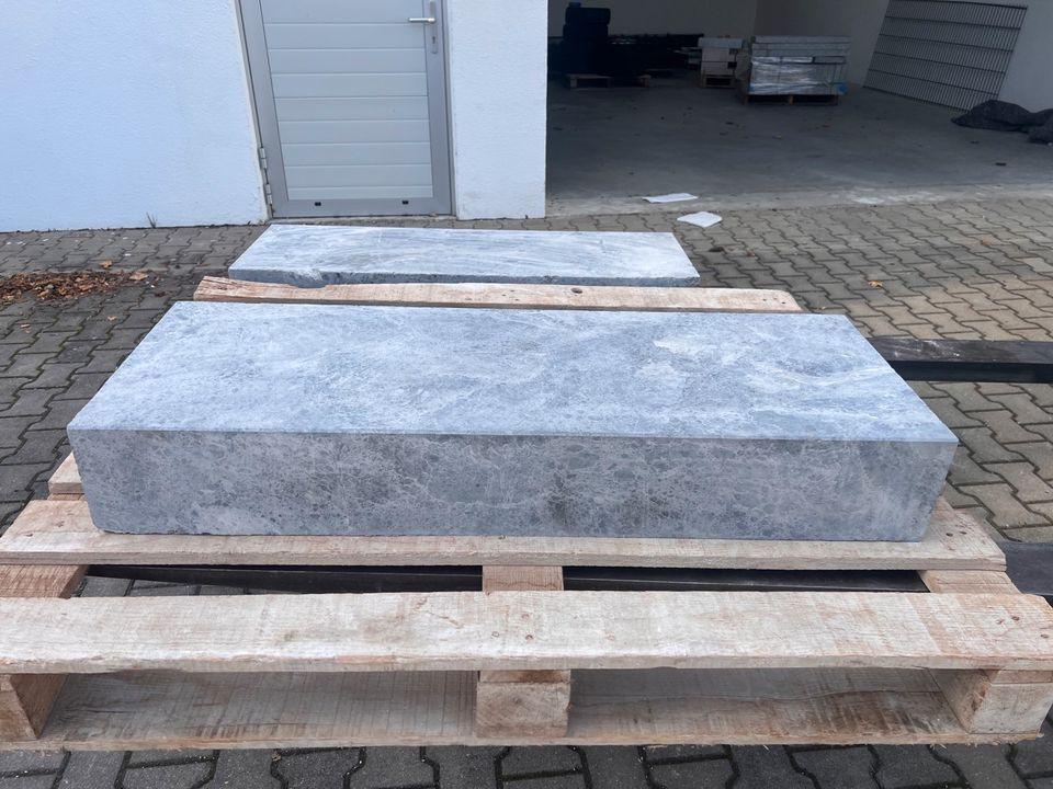Blockstufen aus Kalkstein/Dolomit | 100x35x15 | Silver Grey - M2Granit