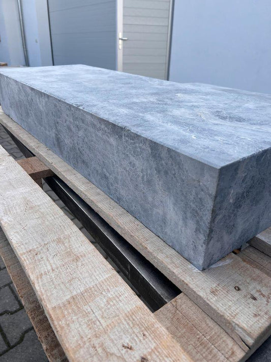 Blockstufen aus Kalkstein/Dolomit | 100x35x15 | Silver Grey - M2Granit