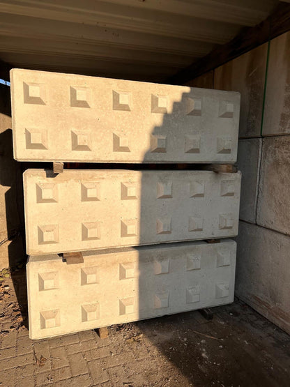 Legosteine aus Beton / Boxensteine / Betonblöcke - M2Granit