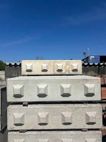 Legosteine aus Beton / Boxensteine / Betonblöcke - M2Granit