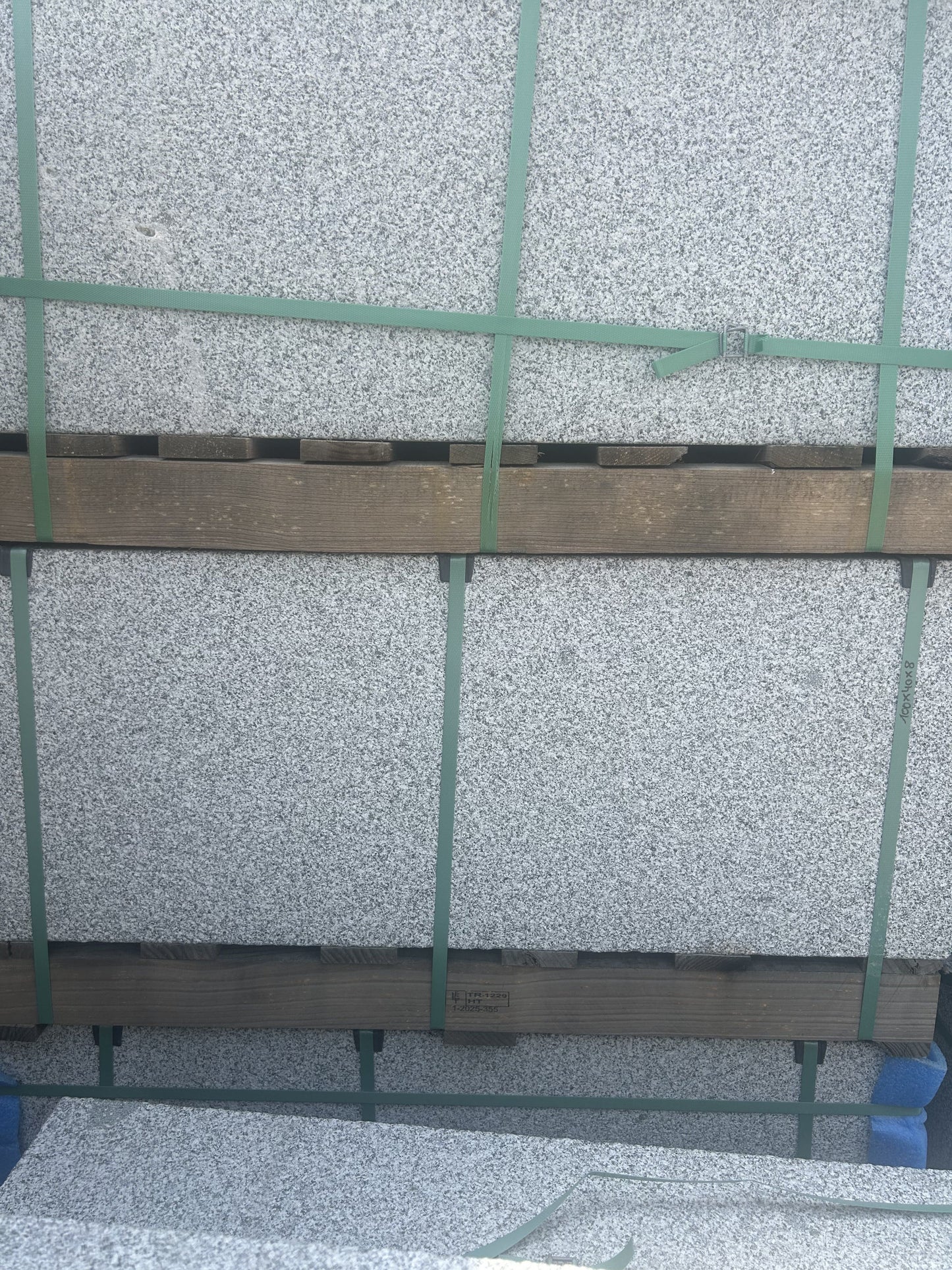 Randsteine-Granit8x40x100cm-m2granit.de