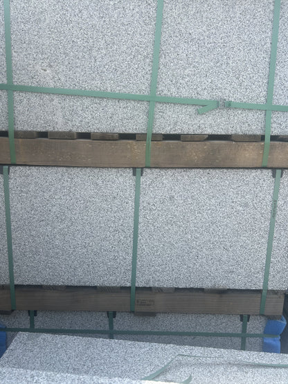 Randsteine-Granit8x40x100cm-m2granit.de