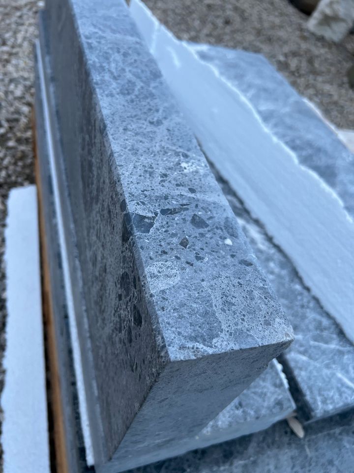 Randsteine aus Kalkstein/Dolomit | 100x7,5x25 | Silver Grey - M2Granit