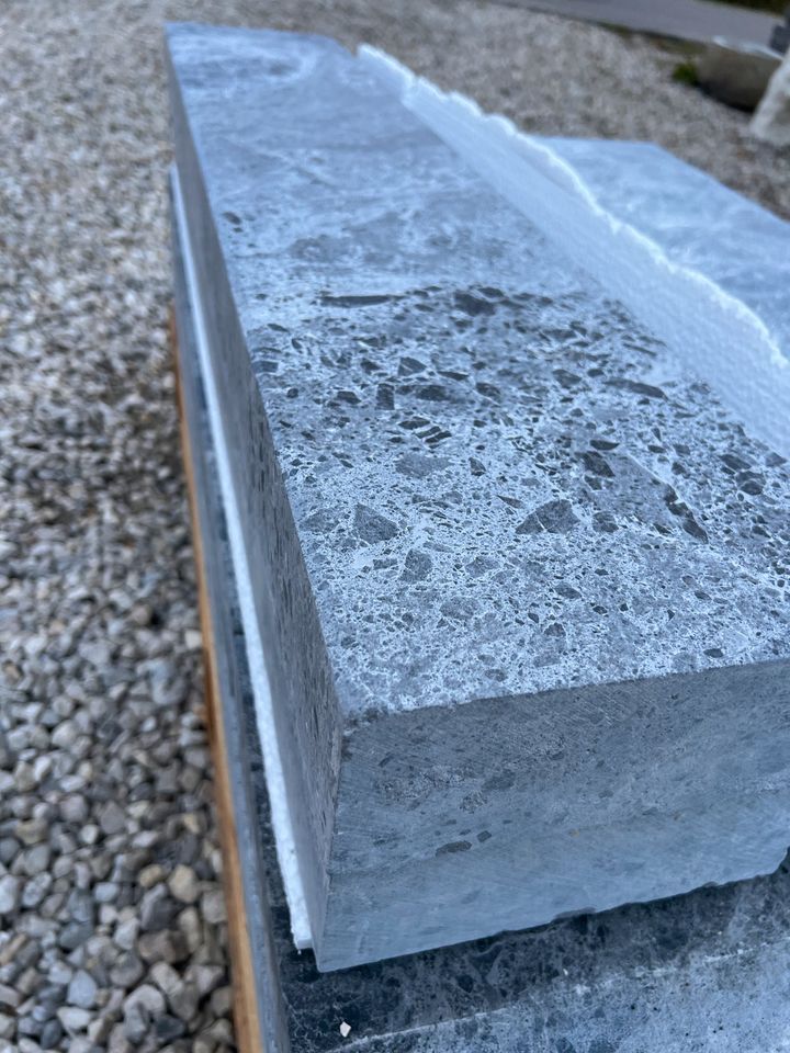 Randsteine aus Kalkstein/Dolomit | 100x7,5x25 | Silver Grey - M2Granit