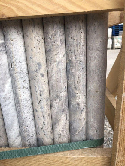Poolplatten-aus-Travertin-60x30x3-Silver -M2Granit