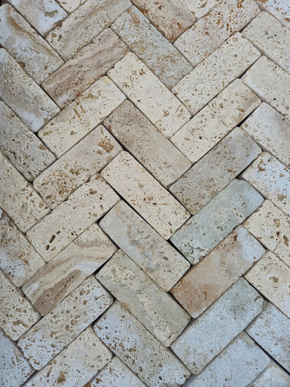 Pflastersteine aus Travertin | 20x7,5x7,5cm | Classic | Fischgrätenmuster