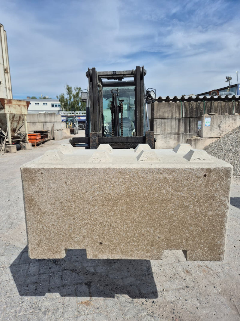 Beton Boxensteine Grau – m2Granit – Frontansicht