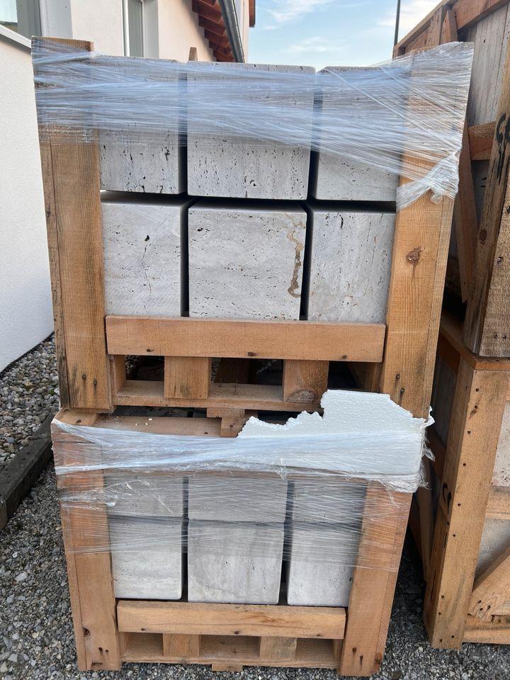 Travertin Zaunsäulen Assos Beige – m2Granit – Transportverpackung