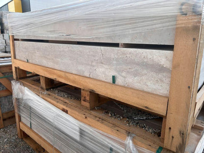 Travertin Zaunsäulen Assos Beige – m2Granit – Transportverpackung